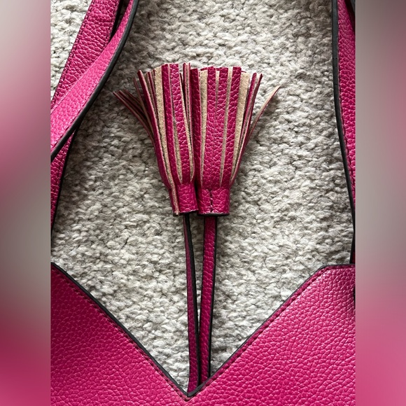 EUC Neiman Marcus Large Fuscia Tote - Picture 6 of 11